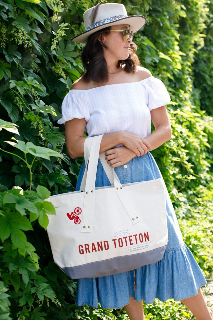 jackson hole blogger with The Grand Toteton bag