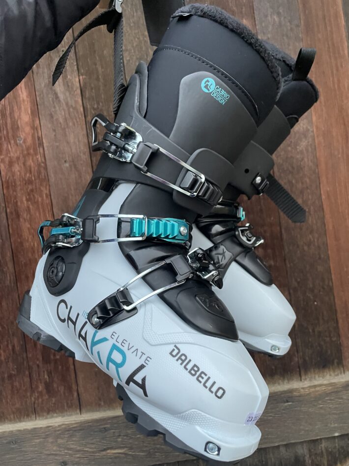 tips for buying ski boots